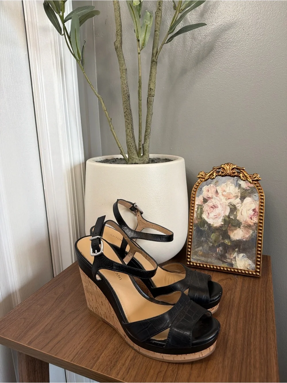 Antonio Melani Black Leather Croc Cork Wedge Sandals Size 8
